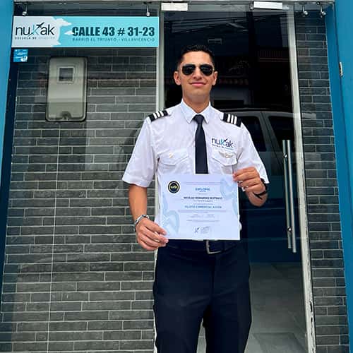 imagen-piloto-comercial